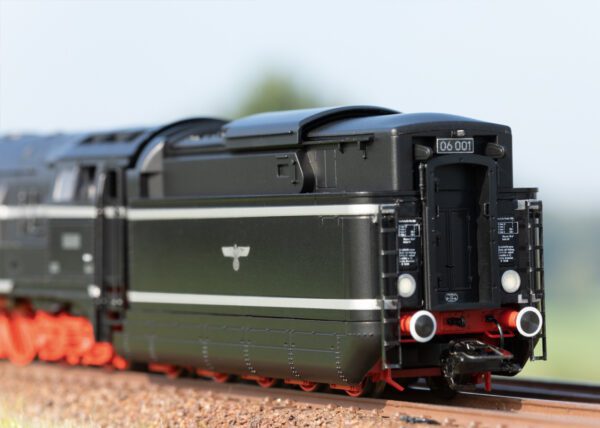 Trix T25060 <br>Dampflokomotive 06 001 DRG | 25060 3