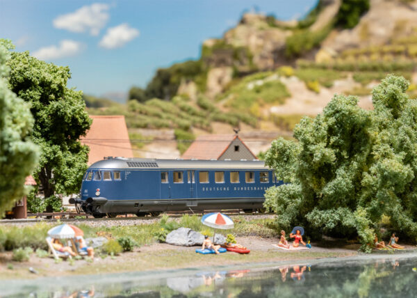 Märklin 39698 <br>Salon-Triebwagen Baureihe VT 92.5 MHI-Versammlungslok 2024 | 39698 3