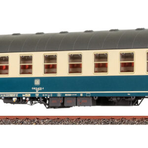 Brawa 58093 <br>Schnellzugwagen Bm 232 DB DC analog