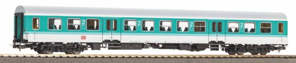 Piko 28006 <br>Halberstädter Mitteleinstiegswagen 2. Klasse DB AG V