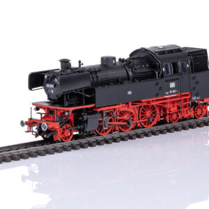 Märklin 39665 <br>Dampflokomotive BR 66